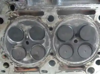 Pièce détachée automobile d'occasion culasse du moteur pour mercedes-benz vito marco polo (638) 112 cdi références oem iam 6110105320  