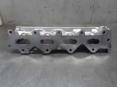 Pezzo di ricambio per auto di seconda mano collettore di aspirazione per renault megane ii berlina 5p 1.6 16v riferimenti oem iam 8200329496  