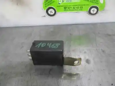Second-hand car spare part RELAY for MERCEDES-BENZ CLASE E (W123) BERLINA+COUPE  OEM IAM references   889642082