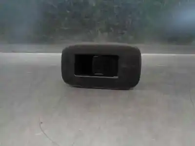 Peça sobressalente para automóvel em segunda mão botão / interruptor elevador vidro traseiro direito por toyota auris (_e15_) 1.4 d-4d (nde150_) referências oem iam 