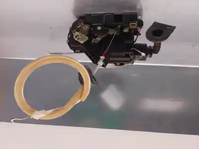 Автозапчасти б/у замок передней правой двери за audi a2 (8z) 1.4 ссылки oem iam 8z1837016   Автозапчасти б/у замок передней правой двери за audi a2 (8z) 1.4 ссылки oem iam 8z1837016