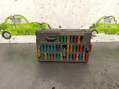 Second-hand car spare part fuse box unit for fiat scudo (222) 1.9 td / 2.0 jtd el furg. 94 cv / 69 kw oem iam references 5970109547