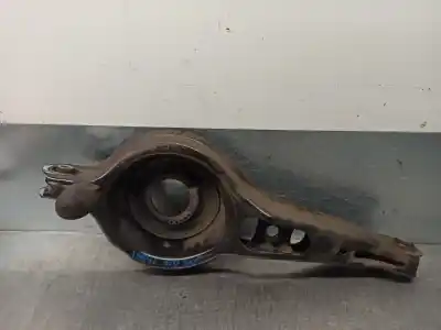 Peça sobressalente para automóvel em segunda mão braço de suspensão traseiro inferior direito por volvo v40 básico referências oem iam 31360695