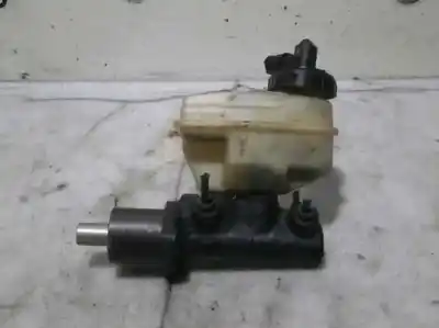 Pezzo di ricambio per auto di seconda mano POMPA FRENI per RENAULT RAPID/EXPRESS (F40)  Riferimenti OEM IAM   21017099