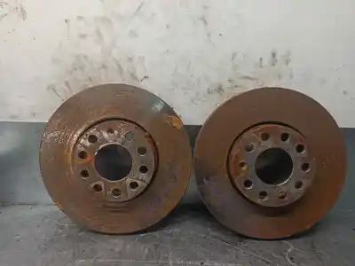 Peça sobressalente para automóvel em segunda mão disco de travão dianteiro por audi a6 berlina (c4) 2.5 tdi cat (ael) referências oem iam 