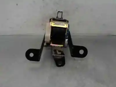 Автозапчастина б/у центральний задній ремін безпеки для ssangyong korando 2.9 turbodiesel cat посилання на oem iam 4110510005  