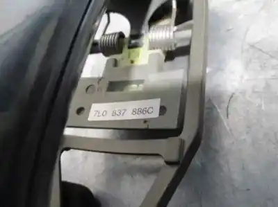 Second-hand car spare part exterior right front door handle for volkswagen touareg (7la, 7l6, 7l7) 3.0 v6 tdi oem iam references 7l0837886c  