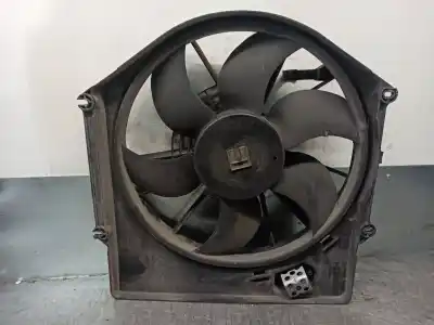 Автозапчастина б/у електро вентилятор для renault clio ii fase i (b/cbo) 1.6 initiale (b/cbod) 90 cv / 66 kw посилання на oem iam 7701050678