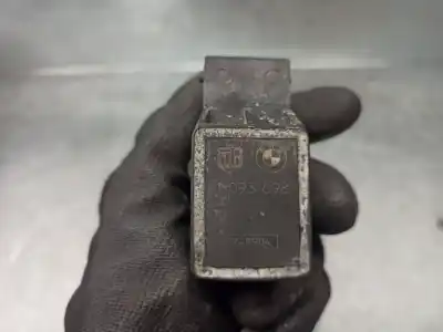 Second-hand car spare part sensor for bmw serie 5 touring (e39) 2.9 oem iam references 1093698  