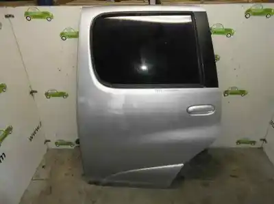 Автозапчасти б/у задняя левая дверь за toyota yaris verso (ncp2/nlp2) 1.3 luna + ссылки oem iam 6700452030  