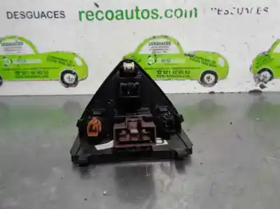 Second-hand car spare part hazard warning lights for renault koleos 2.0 dci diesel fap oem iam references 68485jy00a  