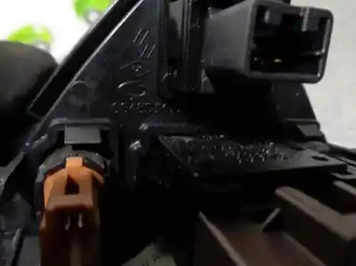 Second-hand car spare part hazard warning lights for renault koleos 2.0 dci diesel fap oem iam references 68485jy00a  