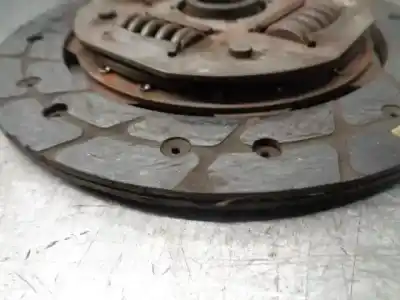 Second-hand car spare part clutch kit for honda accord berlina (cg7-9/ch1-7) 1.8i ls (cg8) oem iam references lc03kd006a  