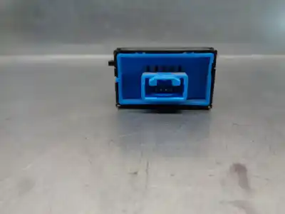 Автозапчастина б/у вимикач для lexus is 200 (ds2/is2) 220d посилання на oem iam 8479433020  