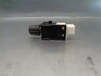 Pezzo di ricambio per auto di seconda mano interruttore per lexus is 200 (ds2/is2) 220d riferimenti oem iam 8411948010  