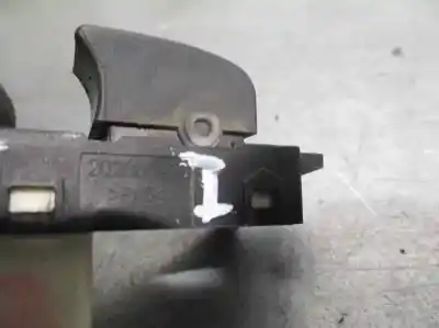 Peça sobressalente para automóvel em segunda mão botão / interruptor elevador vidro traseiro esquerdo por opel antara a (l07) 2.0 cdti referências oem iam 202005438  
