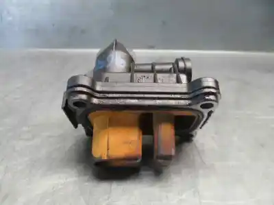 Peça sobressalente para automóvel em segunda mão radiador de gasóleo por mercedes-benz clase c (w203) berlina 2.2 cdi cat 116 cv / 85 kw referências oem iam a6110700179  