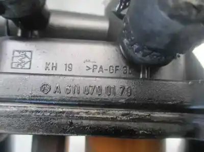 Peça sobressalente para automóvel em segunda mão radiador de gasóleo por mercedes-benz clase c (w203) berlina 2.2 cdi cat 116 cv / 85 kw referências oem iam a6110700179  