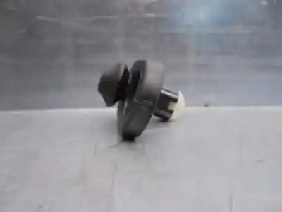 Автозапчастина б/у вимикач для lexus is 200 (ds2/is2) 220d посилання на oem iam 8479433020  