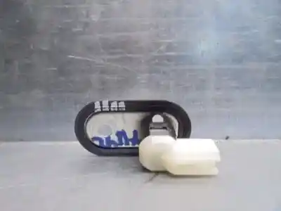 Second-hand car spare part switch for lexus is 200 (ds2/is2) 220d oem iam references 8479433020  