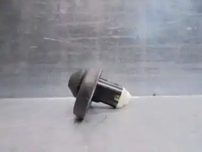 Second-hand car spare part switch for lexus is 200 (ds2/is2) 220d oem iam references 8479433020  