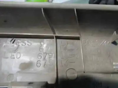 Автозапчастина б/у передні молдинги для lexus rx 300 (mcu35) 3.0 v6 cat посилання на oem iam 6791048020  6791348030