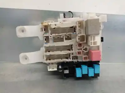 Peça sobressalente para automóvel em segunda mão caixa de fusíveis e relés por toyota rav 4 (a3) xr referências oem iam 8273042011