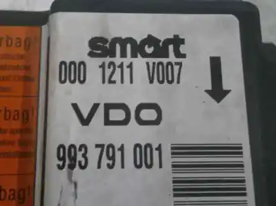 Second-hand car spare part airbag control unit for smart micro compact car 0.6 oem iam references 0001211v007  993791001