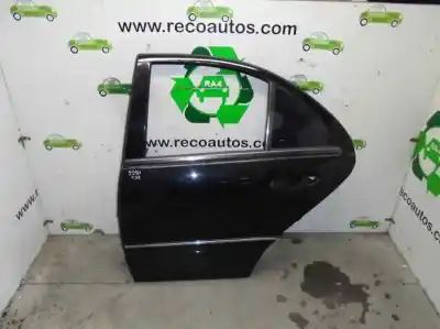 Recambio de automóvil de segunda mano de PUERTA TRASERA IZQUIERDA para MERCEDES CLASE C (W203) BERLINA  referencias OEM IAM A2037300705  