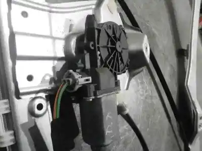 Second-hand car spare part passenger side right window regulator for renault clio iii (br0/1, cr0/1) 1.2 16v (br02 br0j br11 cr02 cr0j cr11) oem iam references 8200291147  
