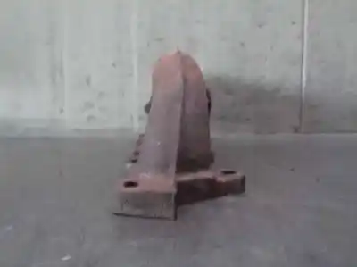 Автозапчастина б/у вихлопний колектор для audi a4 avant (8e5) 2.4 v6 30v cat посилання на oem iam 078253033dj  