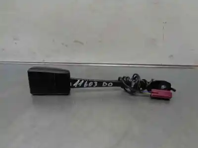 Peça sobressalente para automóvel em segunda mão chicote / encaixe cinto segurança dianteiro direito por ford focus lim. (cb8) 1.6 tdci cat referências oem iam bm5161208acw