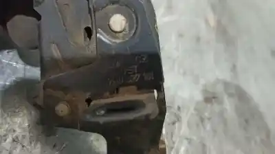 Автозапчастина б/у замок дверей заднього лівого для volkswagen caddy ka/kb (2k) 1.9 tdi посилання на oem iam 7h0827161  