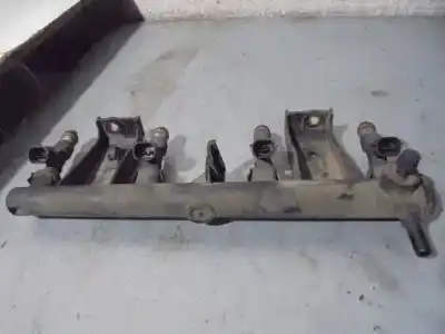 Автозапчастина б/у рампа инжектора для peugeot 307 break/sw (s2) 1.6 16v cat посилання на oem iam 9650764780  f02869