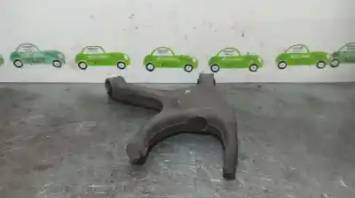 Автозапчасти б/у задний левый нижний рычаг подвески за audi a5 cabriolet (8f7) 3.0 tdi ссылки oem iam 8k0505311j  