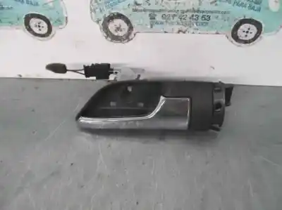 Peça sobressalente para automóvel em segunda mão puxador interior dianteiro direito por opel astra h berlina 1.7 16v cdti referências oem iam 138626