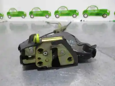 Peça sobressalente para automóvel em segunda mão fechadura da porta dianteira esquerda por toyota corolla (_e12_) 1.4 d (nde120_) referências oem iam 