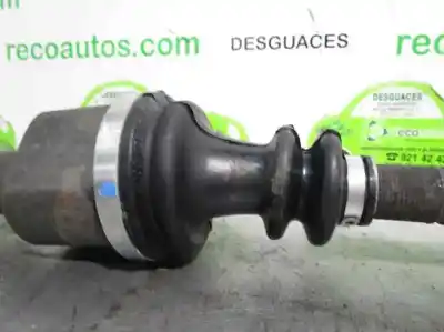 Автозапчастина б/у передня права трансмісія для renault twingo (co6) 1.2 alize посилання на oem iam 8200684084  