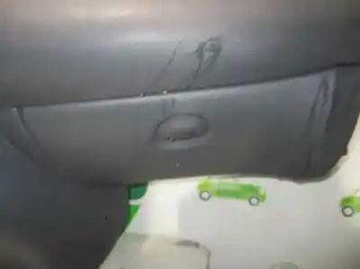 Peça sobressalente para automóvel em segunda mão tablier por renault twingo (co6) 1.2 alize referências oem iam   