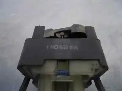 Автозапчасти б/у задний правый ремень безопасности за volkswagen passat variant (3c5) 2.0 tdi dpf ссылки oem iam 3c9857806g