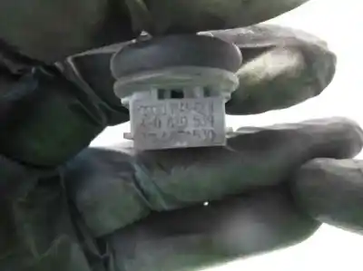 Peça sobressalente para automóvel em segunda mão sensor por seat leon (1p1) 1.9 tdi referências oem iam 4b0820539  