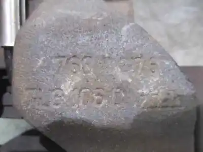 Автозапчасти б/у передний правый тормозной суппорт за volkswagen touareg (7la, 7l6, 7l7) 2.5 r5 tdi ссылки oem iam   7680206