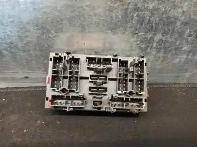 Second-hand car spare part fuse box unit for citroen jumpy i (u6u_) 2.0 hdi 95 oem iam references 9631527980  