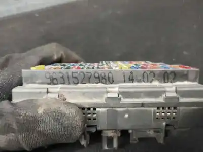 Second-hand car spare part fuse box unit for citroen jumpy i (u6u_) 2.0 hdi 95 oem iam references 9631527980  