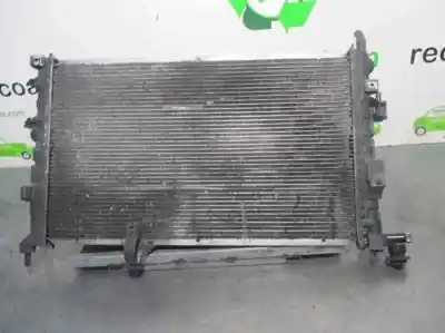 Pezzo di ricambio per auto di seconda mano radiatore d acqua per opel corsa c (x01) 1.7 dti (f08 f68) riferimenti oem iam 9196694  