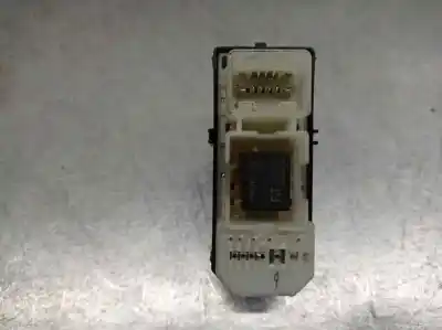 Second-hand car spare part right front power window switch for lexus is 200 (ds2/is2) d-cat oem iam references 8403053020  