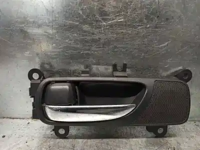 Second-hand car spare part interior left rear handle for lexus is 200 (ds2/is2) d-cat oem iam references 6774053010  