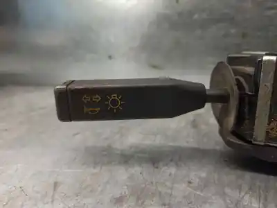 Second-hand car spare part headlights switch for renault 19 (1989...) 1.4 oem iam references 334385  334385