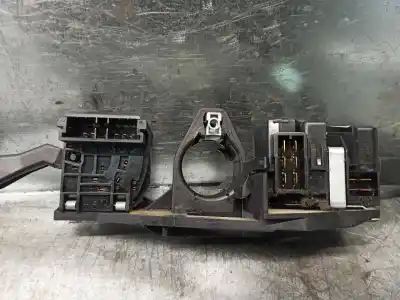 Second-hand car spare part headlights switch for renault 19 (1989...) 1.4 oem iam references 334385  334385