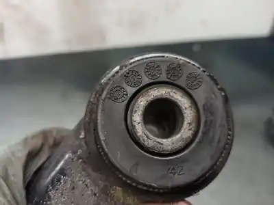 Pezzo di ricambio per auto di seconda mano braccio di sospensione anteriore sinistro inferiore per mercedes-benz vito (w639) basic, combi 2.1 cdi riferimenti oem iam   